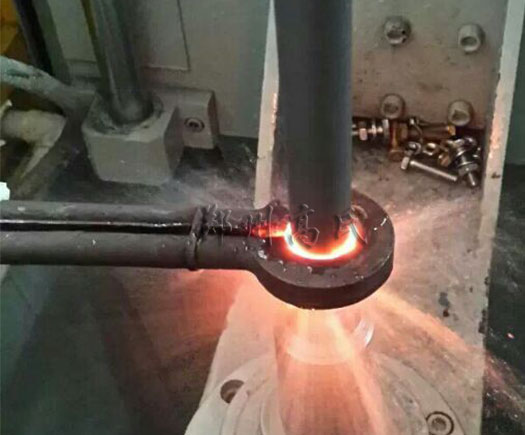 高頻淬火電源對扭力桿進行淬火熱處理
