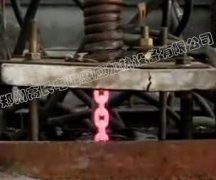 中頻淬火設(shè)備對(duì)鏈條進(jìn)行淬火熱處理